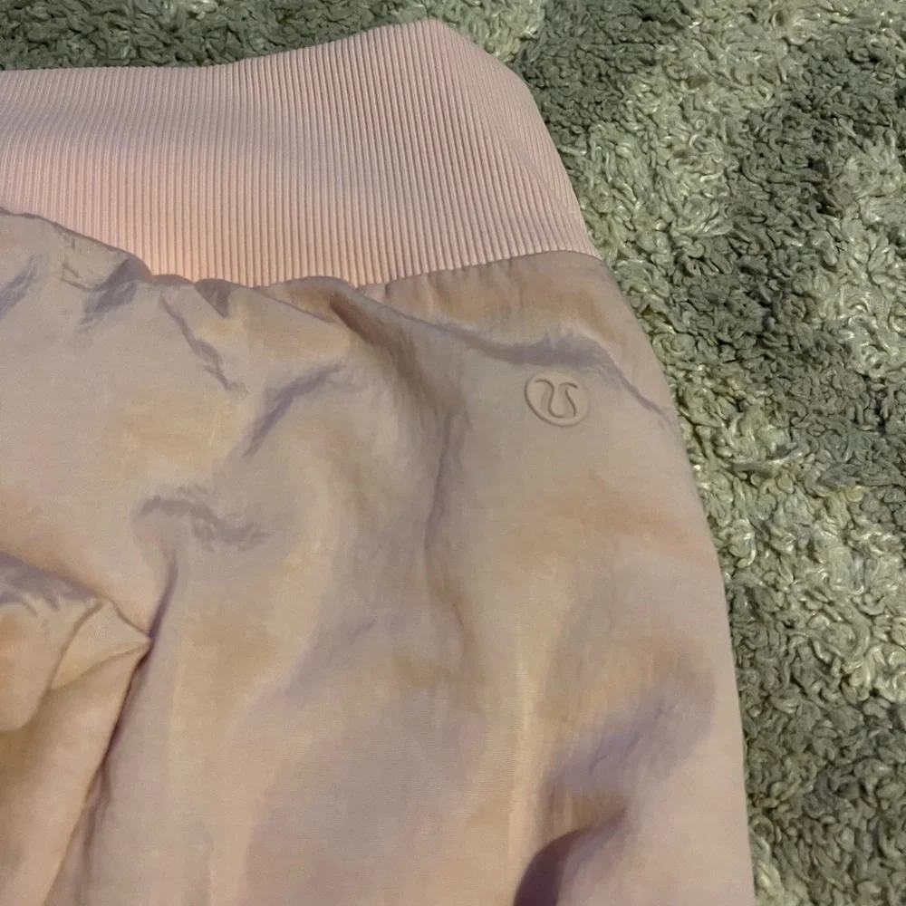 Lululemon reversible bomer jacket - Picture 3 of 3
